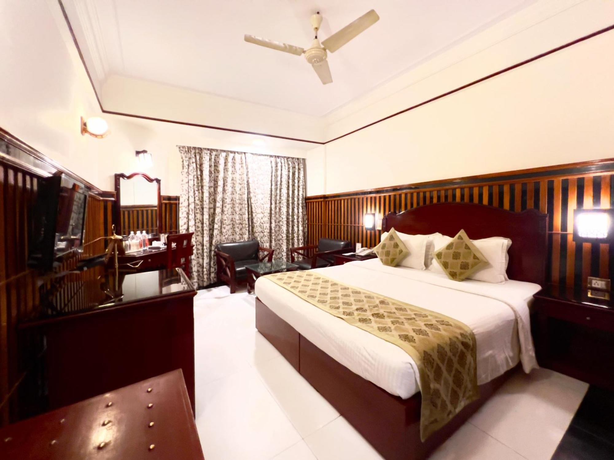 Mera Mann Hotel 2*